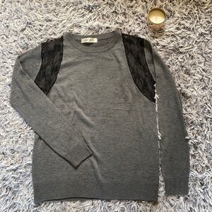 ANNETTE Gray and Black Lace Long Sleeve Sweater Size Large
